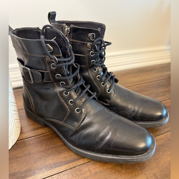 ASTON GREY Men's Black Leather Combat Rockcastle 2 Boots size 9.5 - Picture 1 of 8